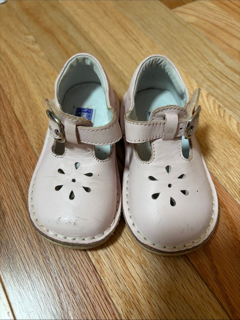 Size 5 girl shoes